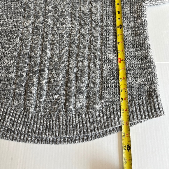 Its Our Time Sz M Cable Knit Gray Pullover Sweater Cowl Neck Long Sleeve - Picture 7 of 8